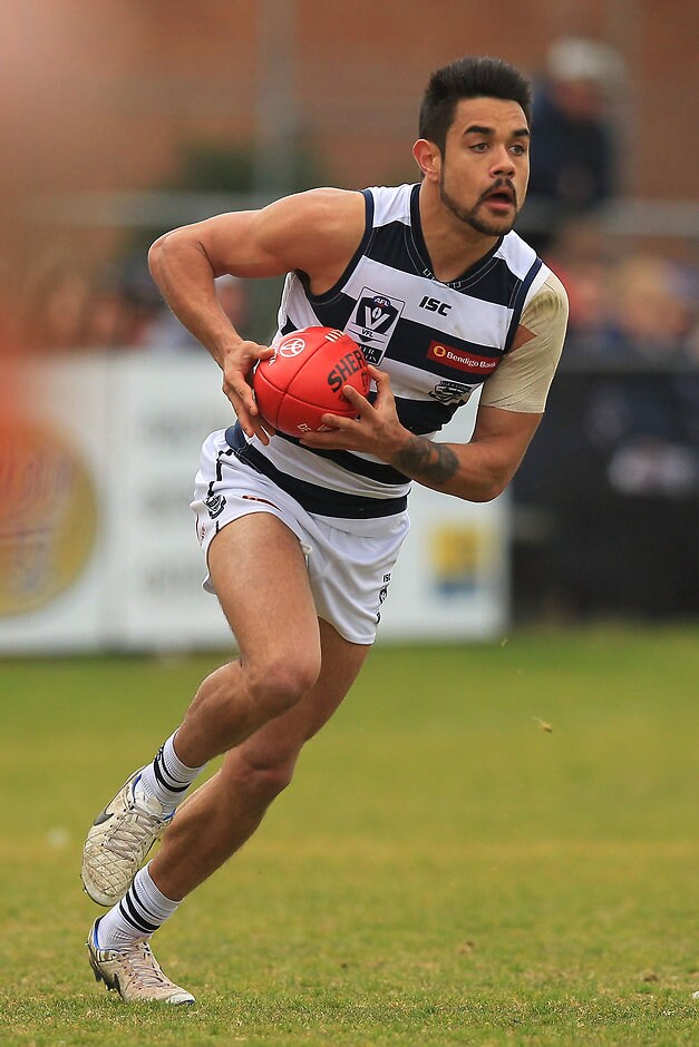 VFL 2015 Rd 16 - Frankston v Geelong MELBOURNE, AUSTRALIA - AUGUST 02: Zachary Bates of Geelong in action during the round 16 VFL match between Frankston and Geelong at Frankston Oval on August 2, 2015 in Melbourne, Australia. (Photo by Graham Denholm/AFL Media/Getty Images)